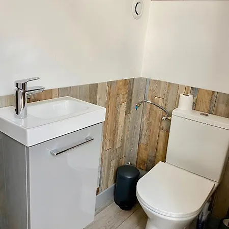 Maison Au Calme Avec Piscine Prázdninový dům *